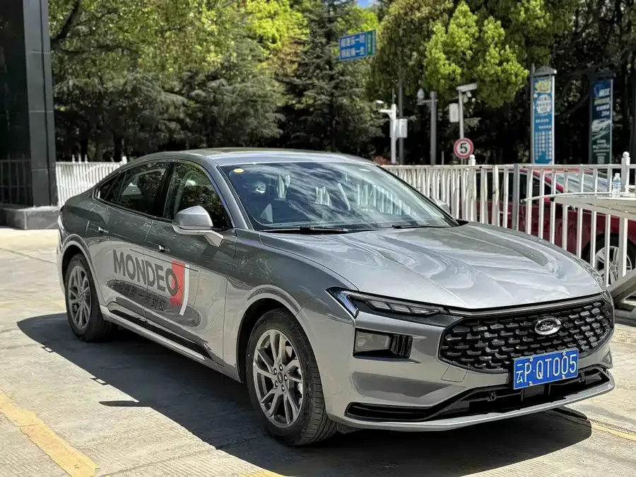 Ford Mondeo Mondeo 2025 1.5T EcoBoost Luxury Edition 2024 — миниатюра 3