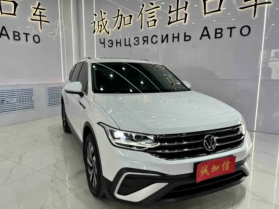 Volkswagen Tiguan L Tiguan L 2023 280TSI Automatic 2WD Trendy Limited Edition 2023 — миниатюра 3