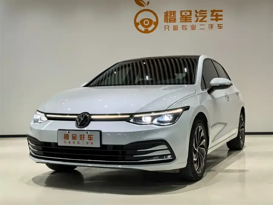 Volkswagen golf Golf 2023 280TSI DSG Pro 2023 — фото 1, купить с доставкой в Москву