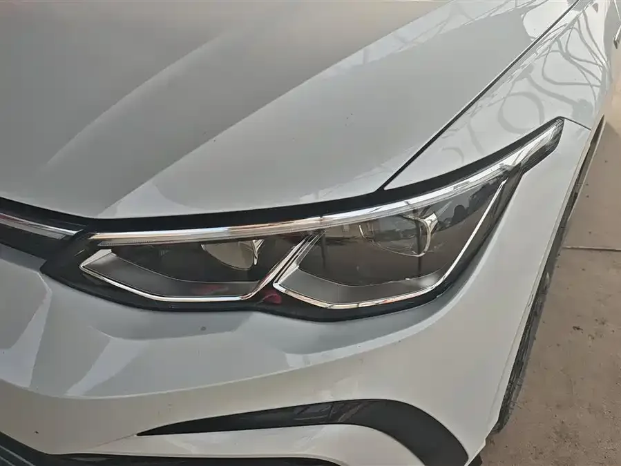 Volkswagen golf Golf 2023 facelift 280TSI DSG R-Line Lite 2024 — миниатюра 2