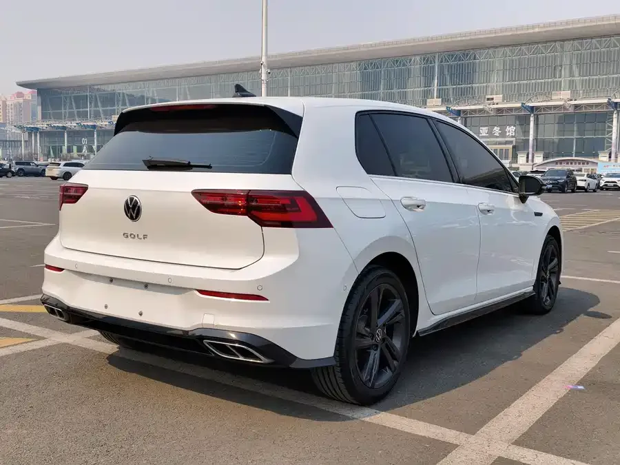 Volkswagen golf Golf 2021 280TSI DSG R-Line 2022 — миниатюра 2