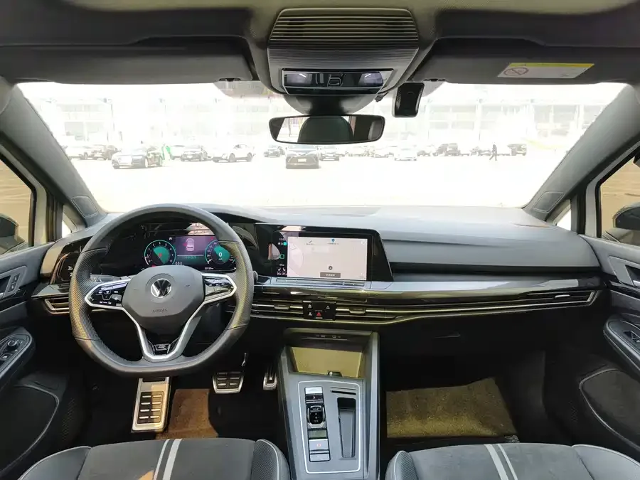 Volkswagen golf Golf 2021 280TSI DSG R-Line 2022 — миниатюра 5
