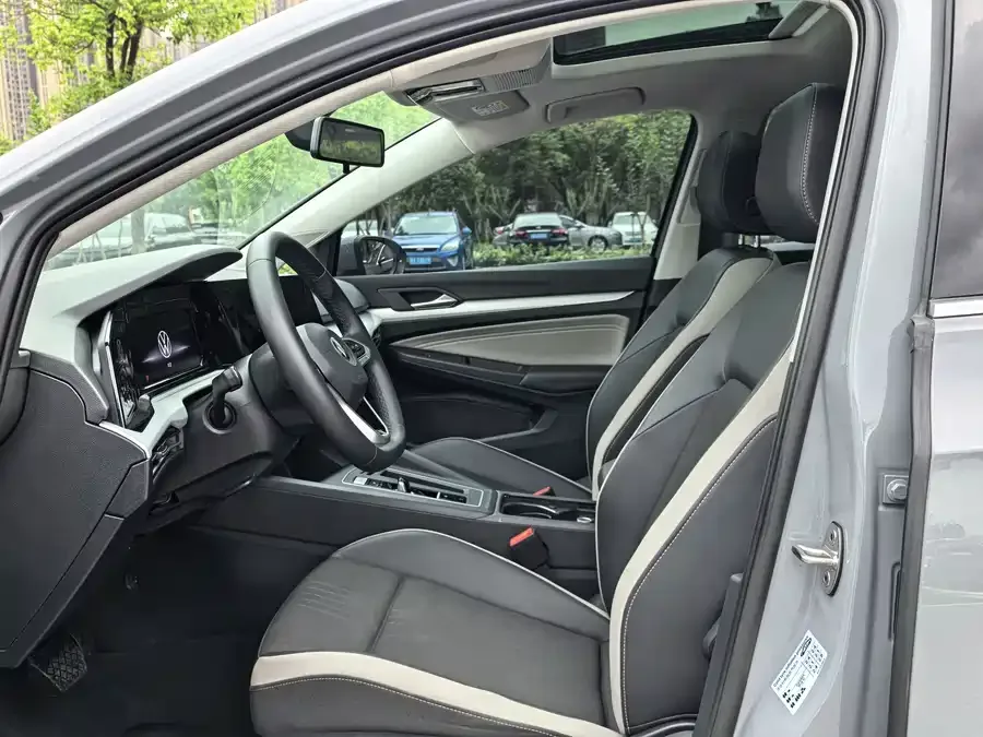 Volkswagen golf Golf 2021 280TSI DSG Pro 2022 — миниатюра 4