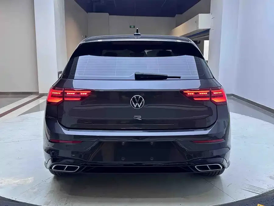 Volkswagen golf Golf 2021 280TSI DSG R-Line 2022 — миниатюра 2