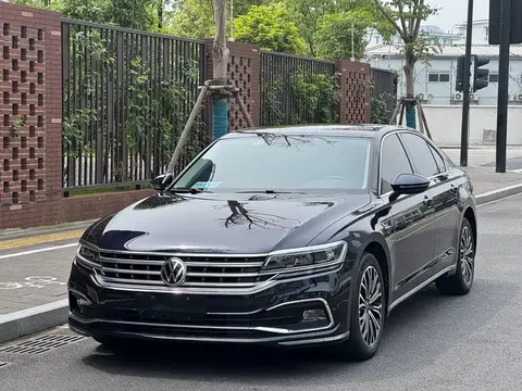 Volkswagen Phaeton / Phideon 2022 купить в Москве
