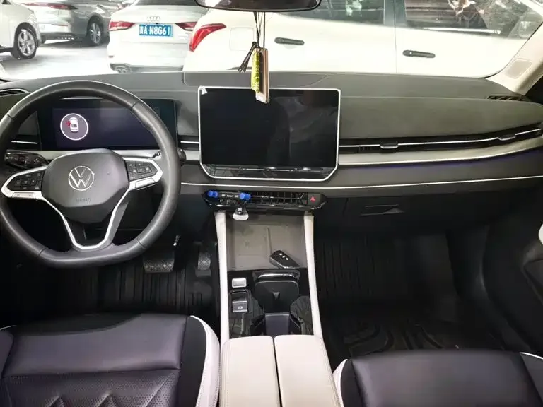 Volkswagen Sagitar 2026 Volkswagen Sagitar L 300TSI DSG Elite 2025 — миниатюра 2