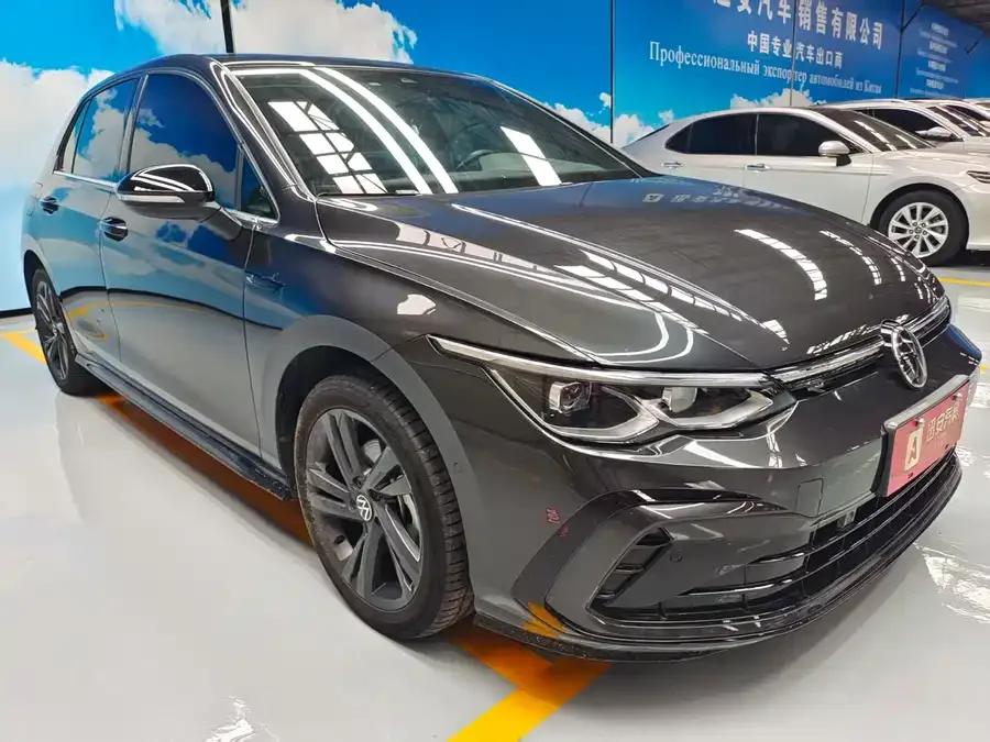Volkswagen golf Golf 2021 280TSI DSG R-Line 2022 — миниатюра 3