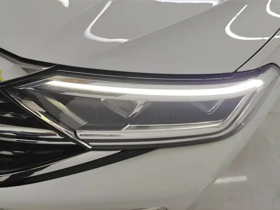 Volkswagen Sagitar Sagitar 2025 Model 2 300TSI DSG Beyond Edition 2025 — миниатюра 2