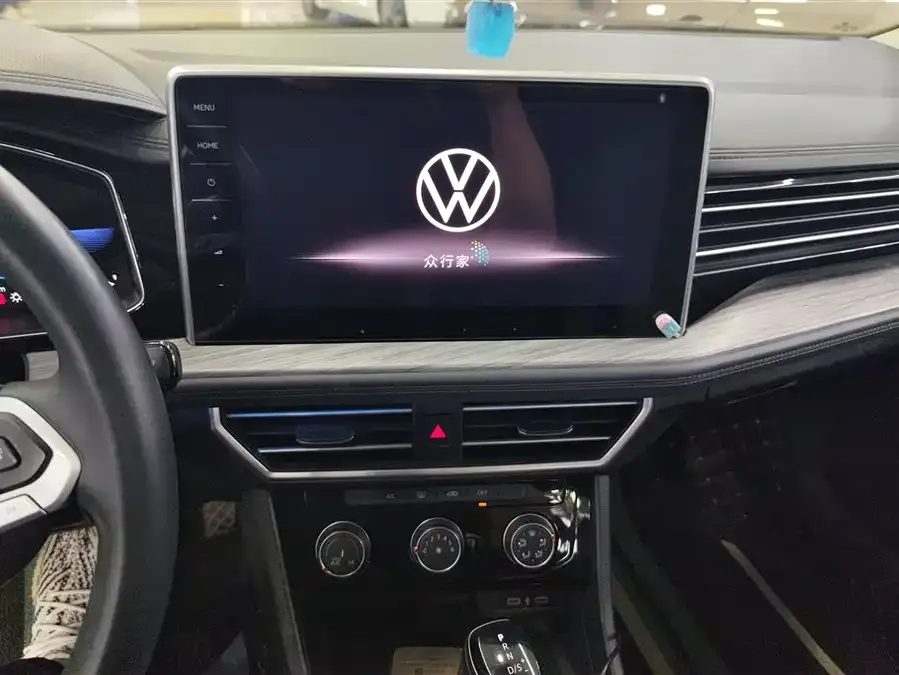 Volkswagen Sagitar 2023 Sagitar 280TSI DSG Beyond Lite Edition 2022 — миниатюра 4