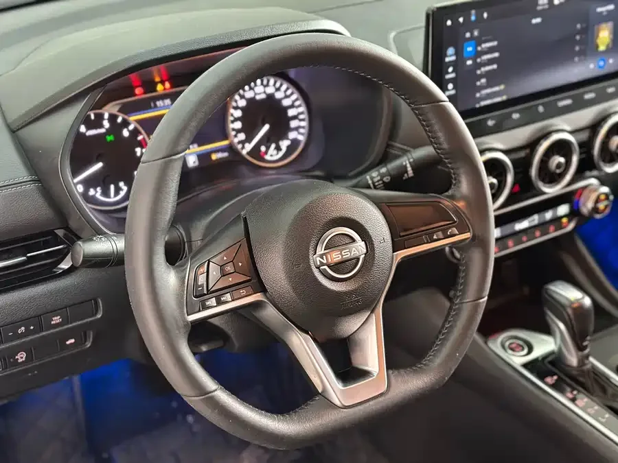Nissan Sylphy Sylphy 2023 1.6L CVT Enjoy Edition 2024 — миниатюра 2