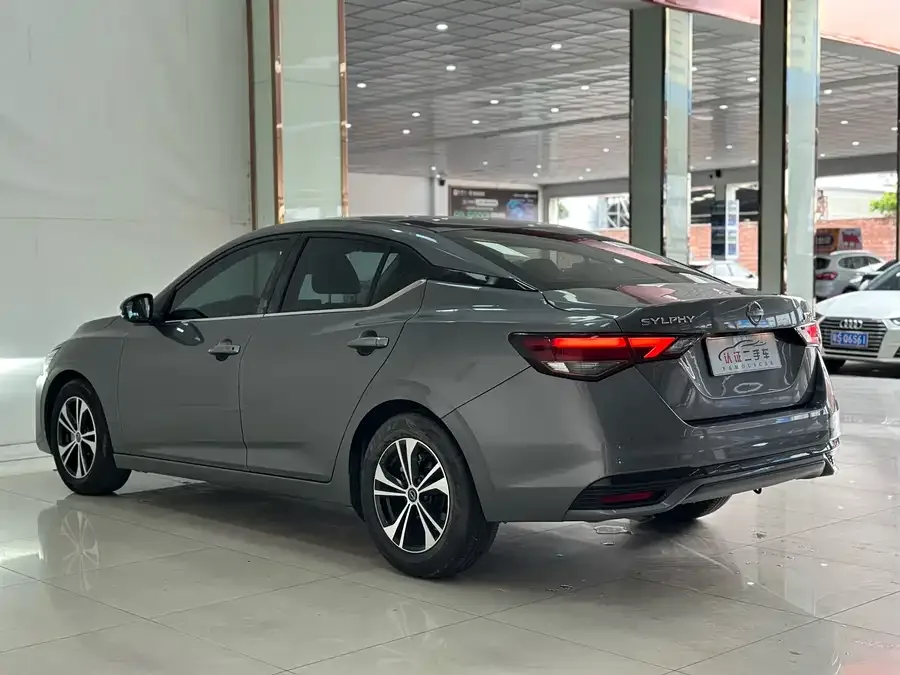 Nissan Sylphy Sylphy 2023 1.6L CVT Enjoy Edition 2024 — миниатюра 5