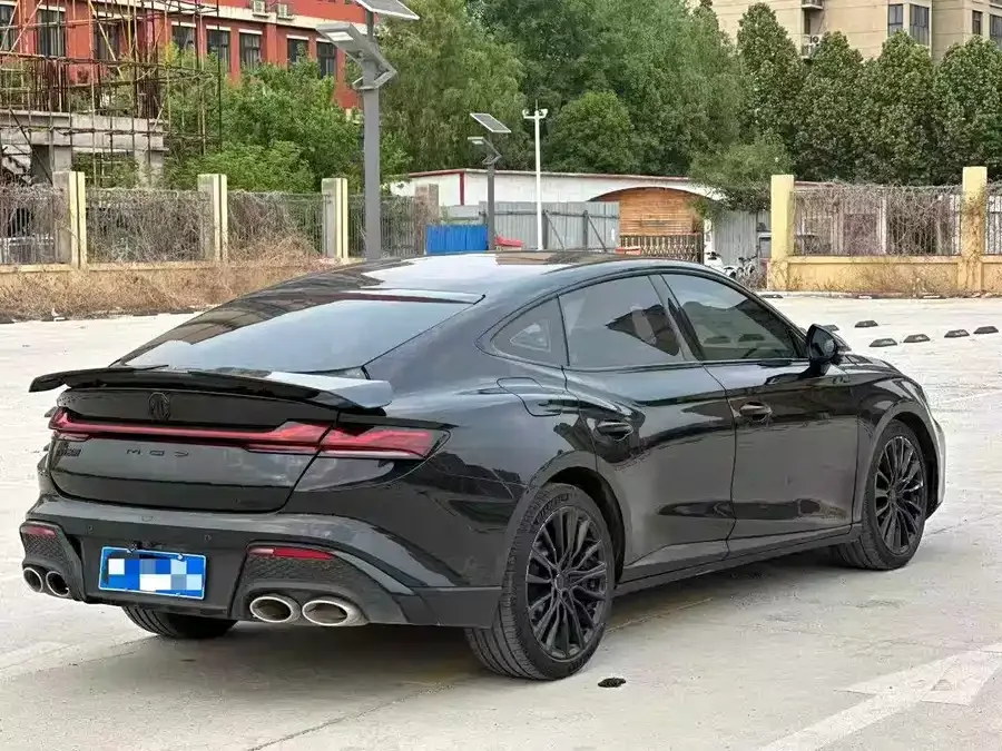 MG 7 MG7 2023 2.0T Automatic Beauty Hunter Luxury Edition 2023 — миниатюра 3