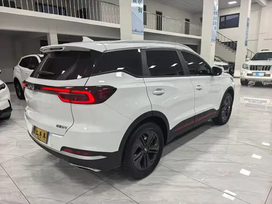 Chery Tiggo 8 Tiggo 8 2025 Excellence Edition 230TCI Automatic Luxury Edition 5 Seaters 2025 — миниатюра 2