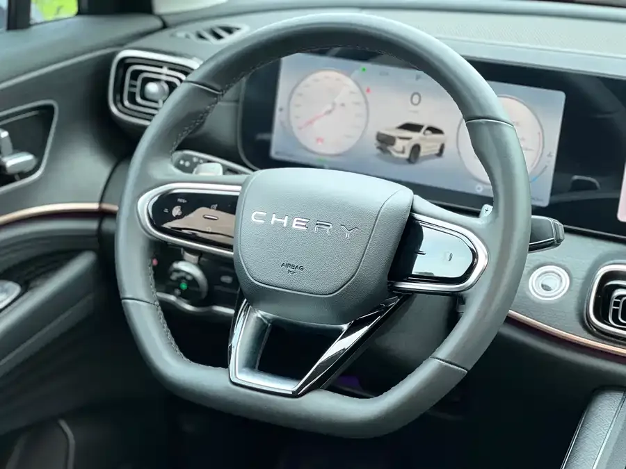 Chery Tiggo 9 Tiggo 9 2023 2.0T Dual Clutch 2WD Luxury Edition 5 Seaters 2024 — миниатюра 5