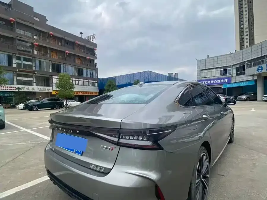 Chery Arrizo 8 Arrizo 8 2023 1.6T DCT 2023 — миниатюра 3