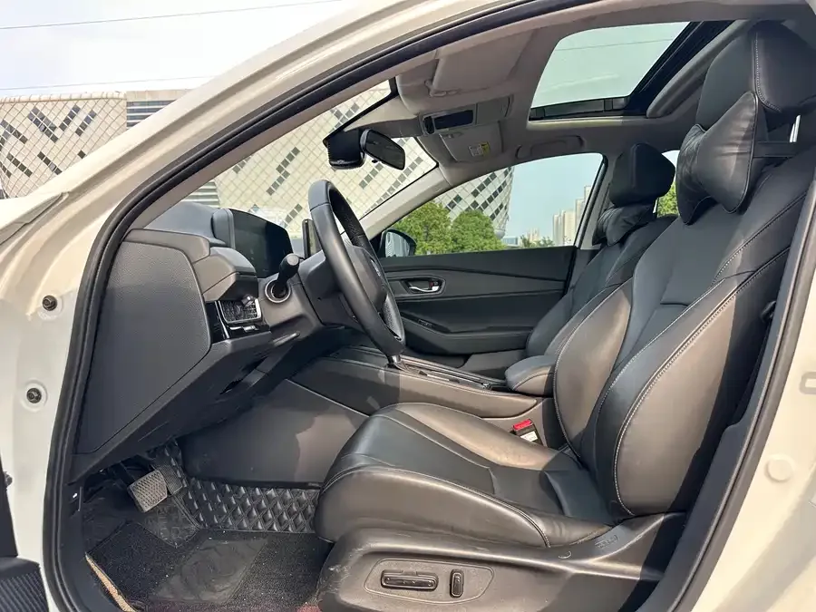 Honda Inspire Inship 2023 260TURBO Exquisite Edition 2023 — миниатюра 3