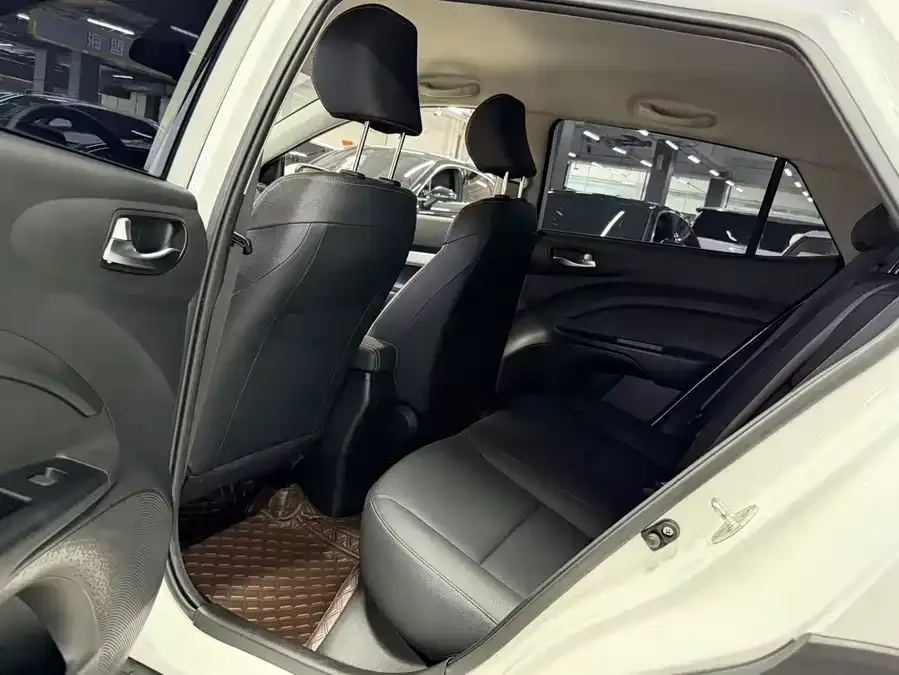 Kia KX1 Yipao 2021 1.4L CVT Fun Edition 2023 — миниатюра 2