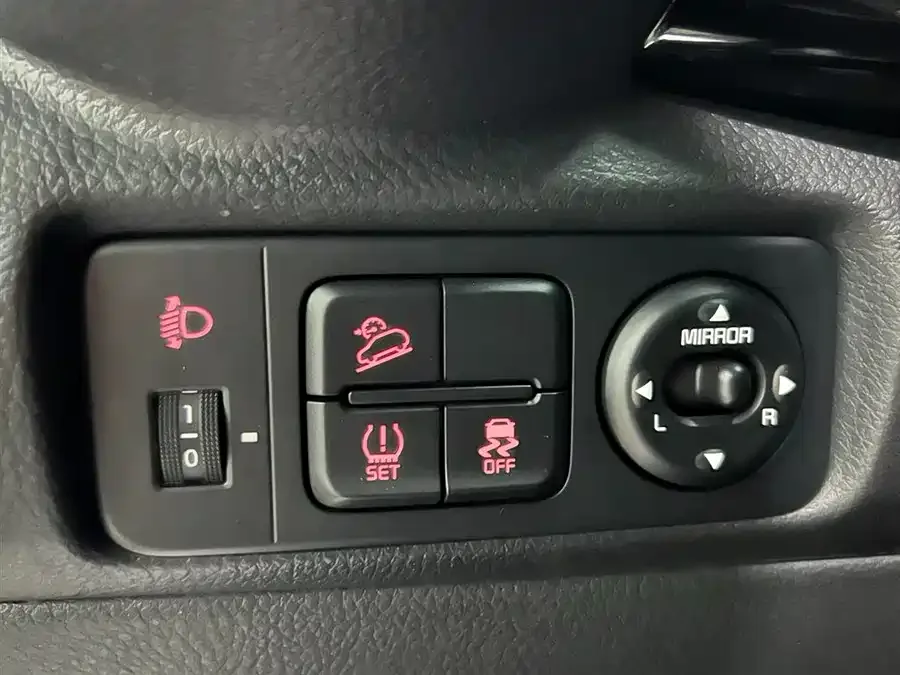 Kia KX1 Yipao 2021 1.4L CVT Fun Edition 2022 — миниатюра 3