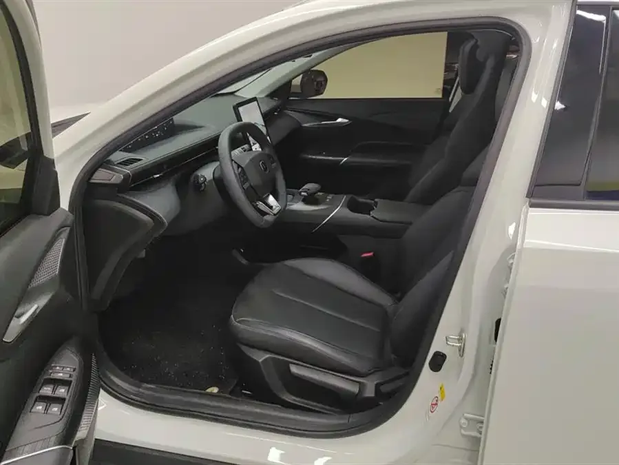 Changan Yidong Eado 2024 1.5T GDI Automatic Premium Edition 2025 — миниатюра 3