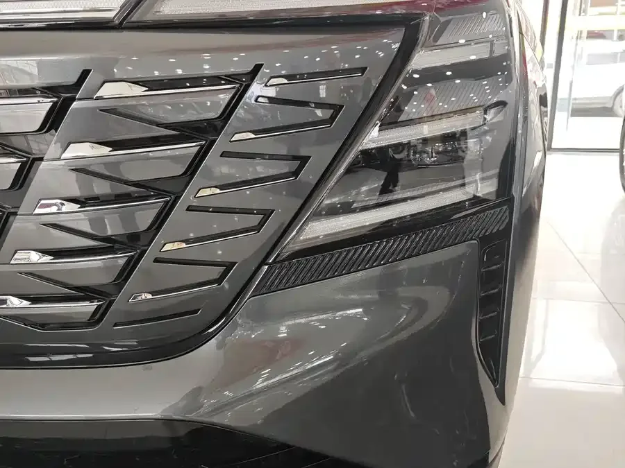 Changan CS75PLUS Changan CS75PLUS 2025 fourth-generation 1.5T New Blue Whale Smart Whale Joy Edition 2025 — миниатюра 3