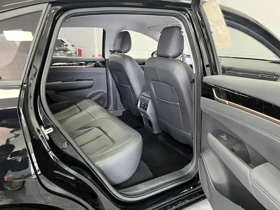 Wuling Starlight Wuling Starlight 2025 70km Smart Standard 2026 — миниатюра 3