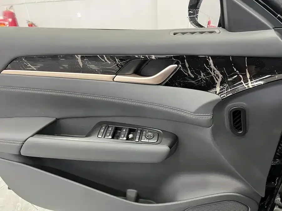 Wuling Starlight Wuling Starlight 2025 70km Smart Standard 2026 — миниатюра 4