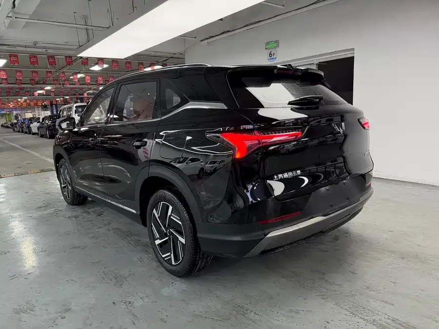 Wuling Starlight S Wuling Xingguang S 2025 130km Flagship Edition 2026 — миниатюра 5