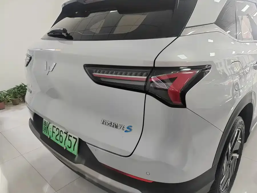 Wuling Starlight S Wuling Xingguang S 2024 130km Flagship Model 2024 — миниатюра 4