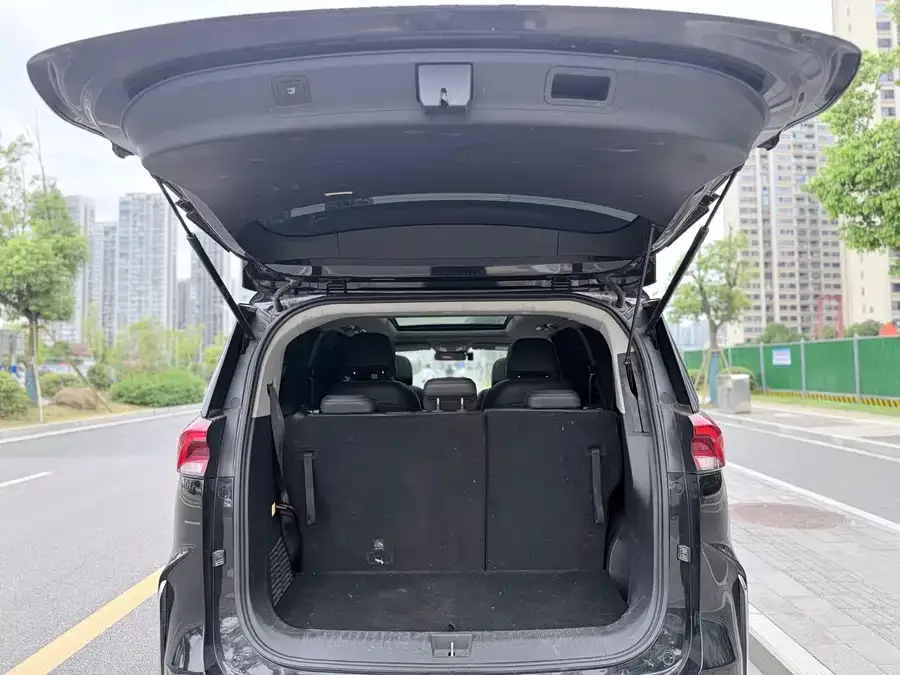 Maxus G50 2021 PLUS 1.5T automatic pilot version 2022 — миниатюра 4