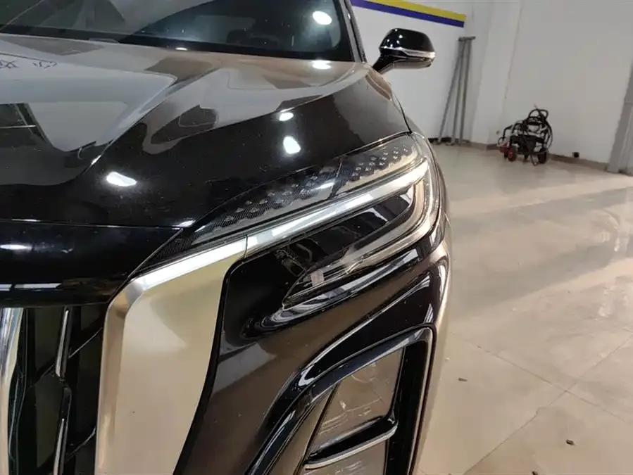 Hongqi HS3 Hongqi HS3 2023 1.5T 2WD Shanwei Edition 2024 — миниатюра 2