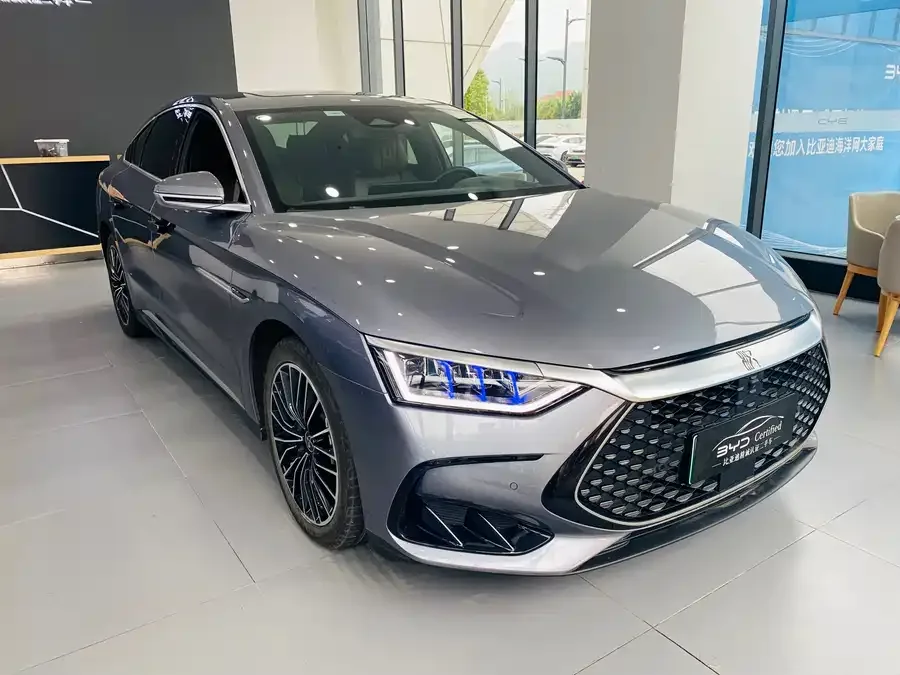 BYD Second-hand Han 2024 DM-i Honor Edition 121KM Premium Edition 2024 — миниатюра 3