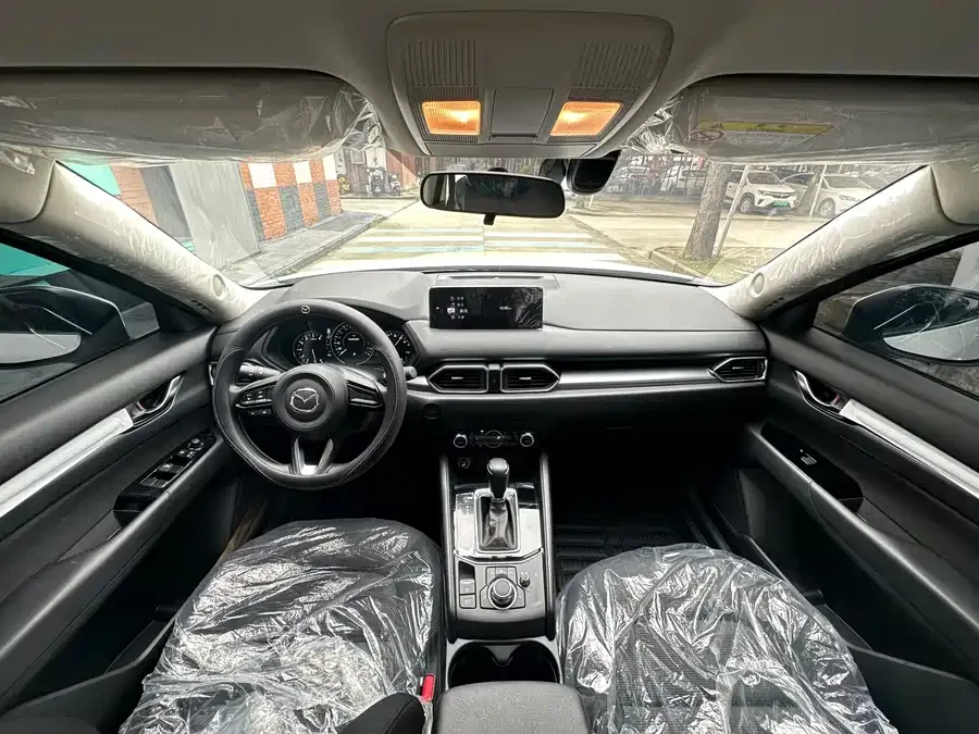 Mazda CX5 2025 2.0L Automatic 2WD Comfort Edition 2026 — миниатюра 2