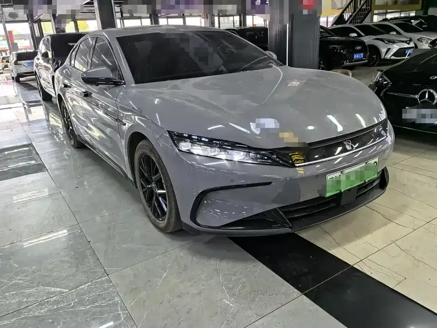 BYD Second-hand Han 2025 DM-i 125KM Elite 2025 — миниатюра 3