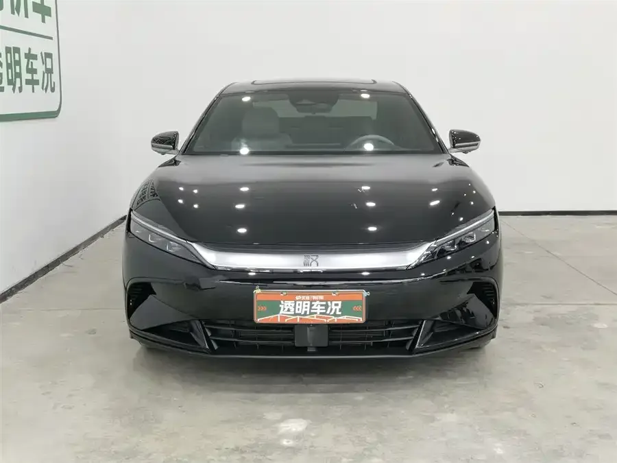 BYD Second-hand Han 2025 DM-i 125KM Premium Edition 2025 — миниатюра 3