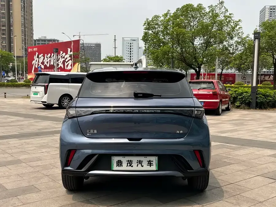 BYD Dolphin Dolphin 2025 Smart Driving Edition 420km Free Edition 2025 — миниатюра 2