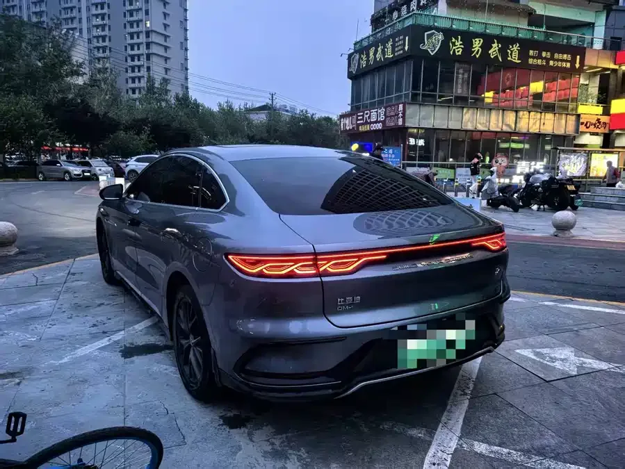 BYD Second-hand Han 2023 DM-i Champion Edition 121KM Premium Edition 2024 — миниатюра 4