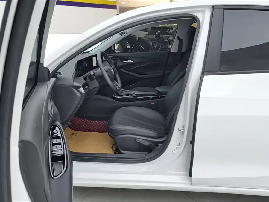 Buick Verano Verano 2023 Pro Enjoy Edition 2024 — миниатюра 3