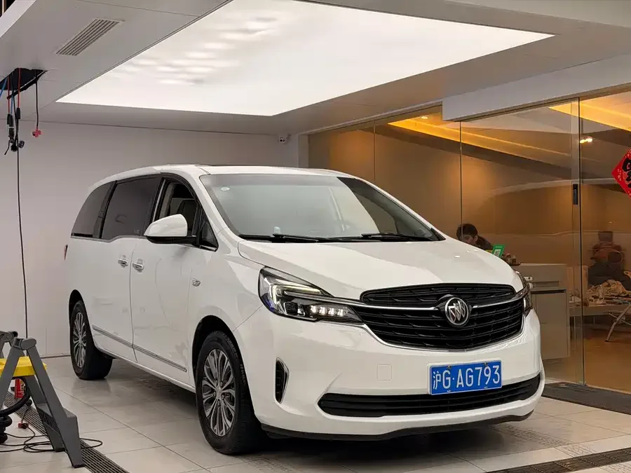 Buick GL8 2022 Land Business Class 652T Luxury Edition 2022 — миниатюра 3
