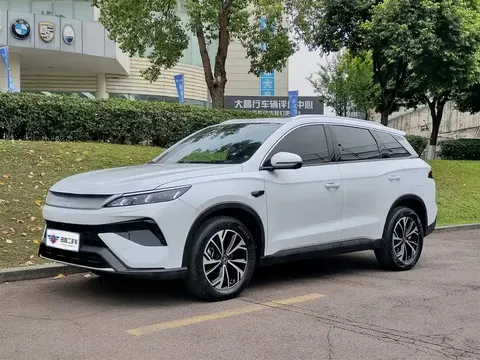 BYD Song Pro New Energy 2025 Moskvada sotib oling