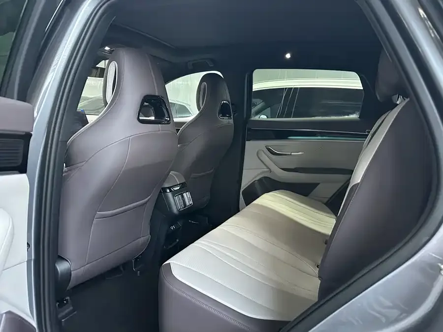 BYD Song PLUS New Energy Song PLUS New Energy 2025 DM-i 112KM Premium Edition 2025 — миниатюра 4