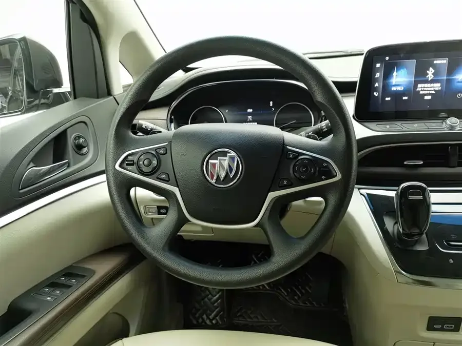 Buick GL8 2023 Land Business Class Smart Edition 2023 — миниатюра 5
