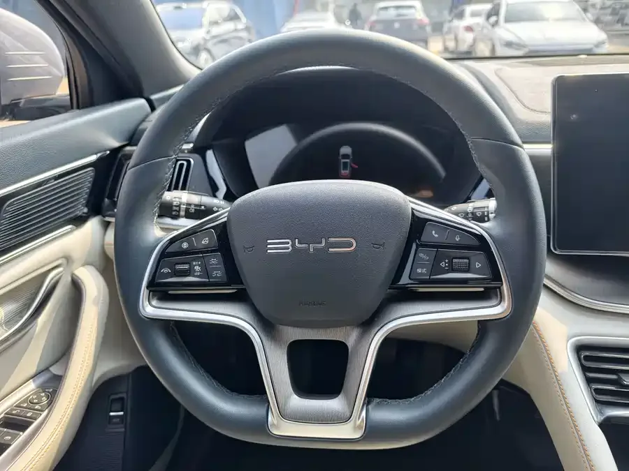 BYD Song PLUS New Energy Song PLUS New Energy 2023 Champion Edition DM-i 110KM Flagship PLUS 2024 — миниатюра 5