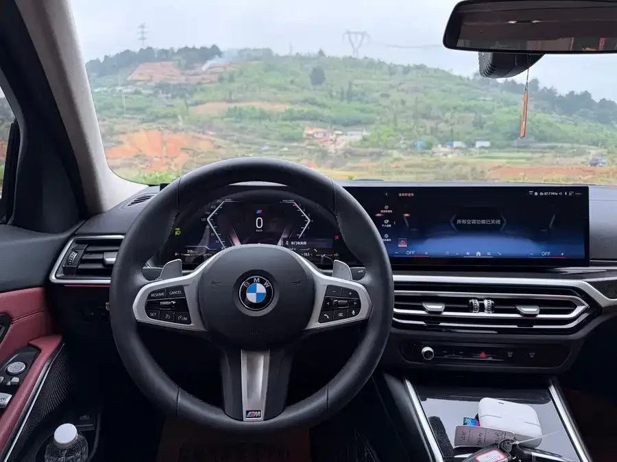 BMW 3 series BMW 3 Series 2024 320Li M Sport Package 2024 — миниатюра 3