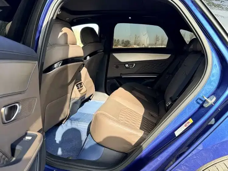 BYD Second-hand Han 2023 EV Champion Edition 605KM Front-wheel Drive Premium 2023 — миниатюра 2