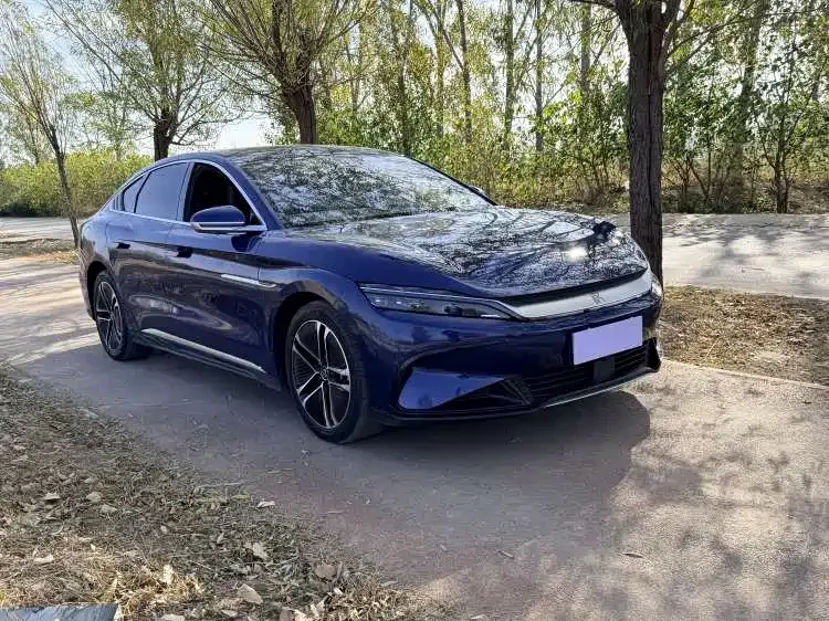 BYD Second-hand Han 2023 EV Champion Edition 605KM Front-wheel Drive Premium 2023 — миниатюра 3