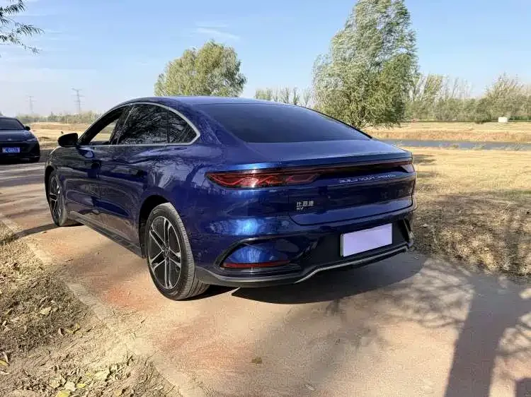 BYD Second-hand Han 2023 EV Champion Edition 605KM Front-wheel Drive Premium 2023 — миниатюра 5