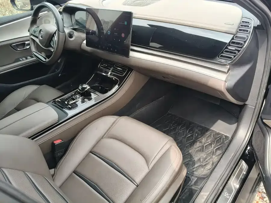 BYD Second-hand Han 2023 EV Champion Edition 605KM Front-wheel Drive Premium 2023 — миниатюра 4
