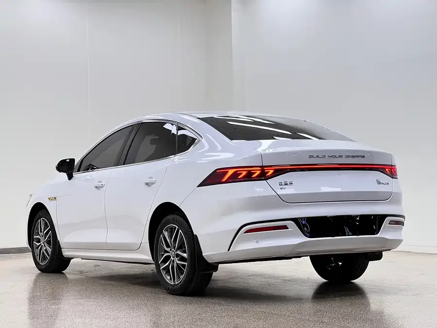 BYD Qin PLUS Qin PLUS 2023 Champion Edition EV 420KM Beyond Edition 2023 — миниатюра 2