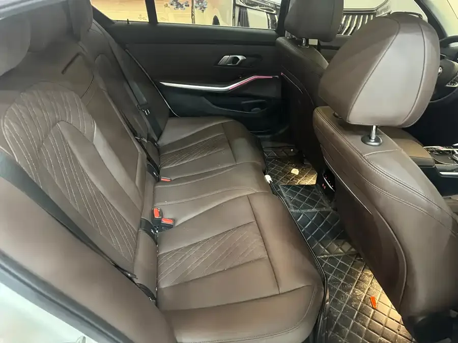BMW 3 series BMW 3 Series 2023 325Li M Sport Package 2023 — миниатюра 5