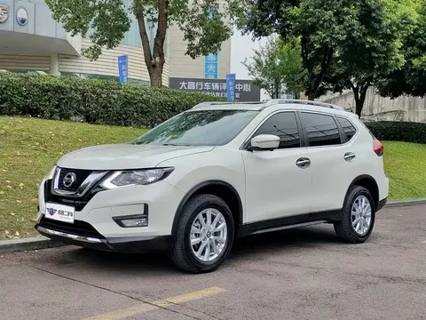 Nissan X-Trail 2022 купить в Москве